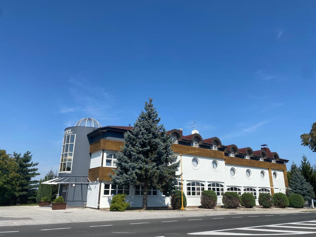Hotel Lagus Gornji Kneginec Ngoại thất bức ảnh